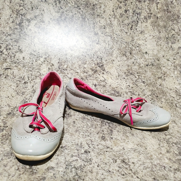 MINi By Puma Womens Shoes Size 8
